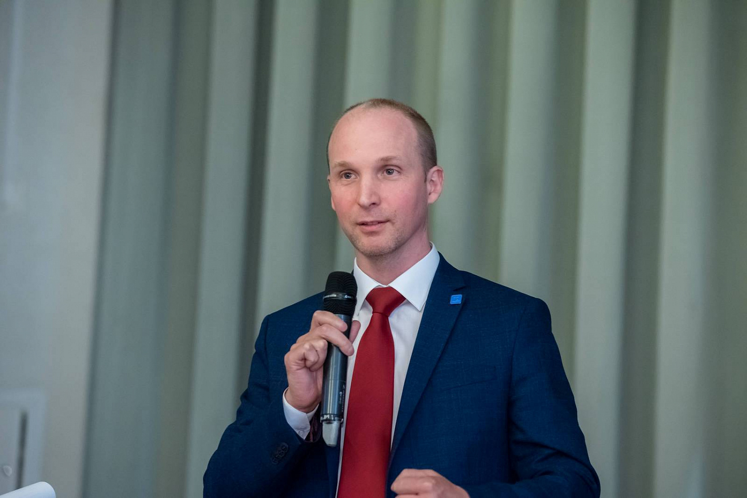 АРФГ назвала автора лучшей статьи по финансовой грамотности конкурса «Рублевая зона» 